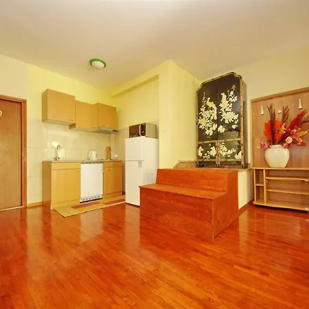 Appartement Eduard Vrsi