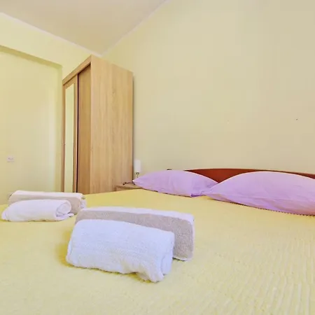 Eduard Appartement Vrsi