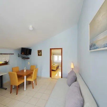 Eduard Appartement Vrsi